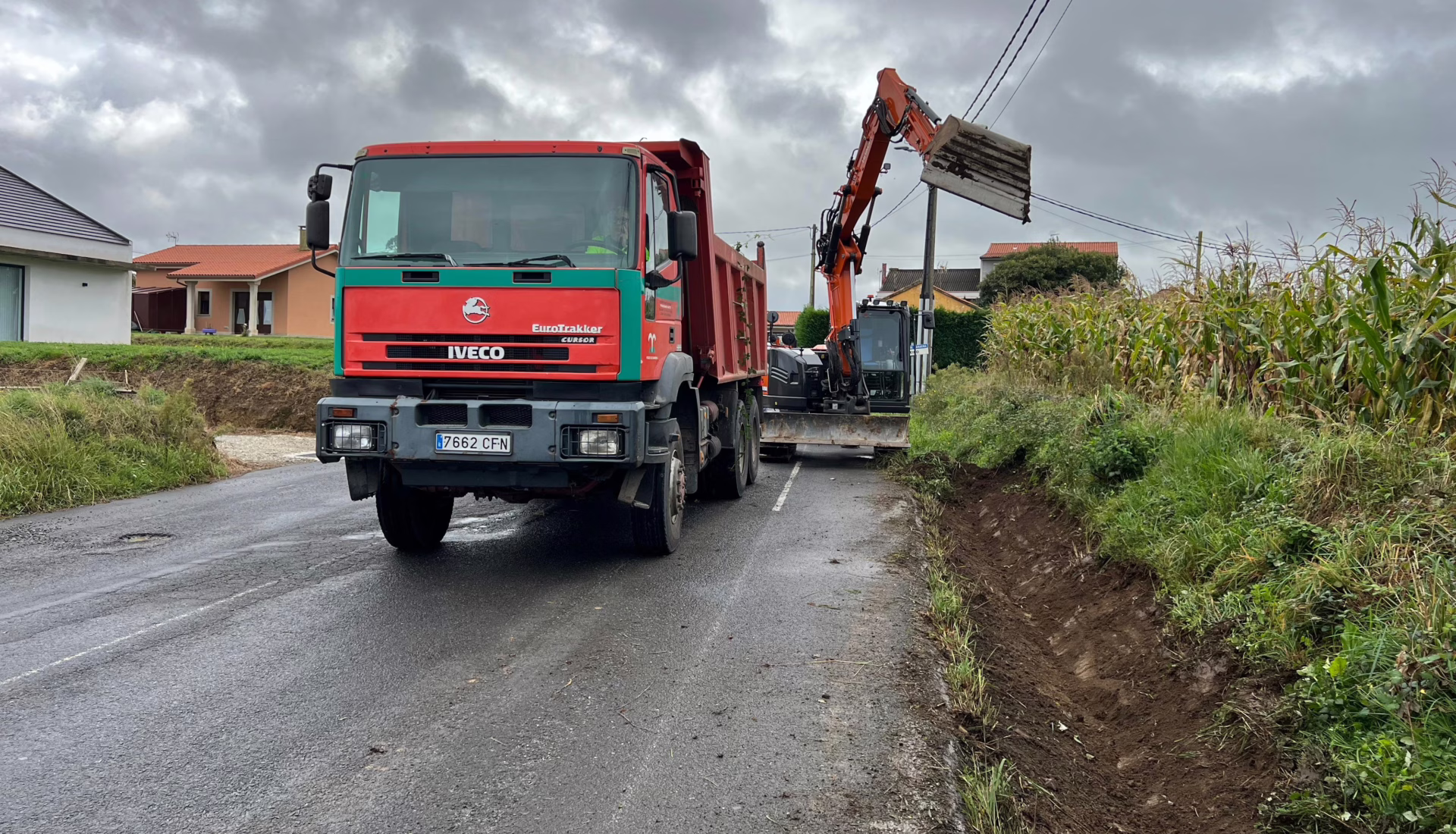 Obras no Cruceiro de Lestón